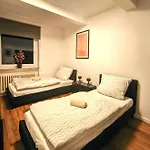 아파트호텔 Bs - Stylish H60 베르기슈글라트바흐